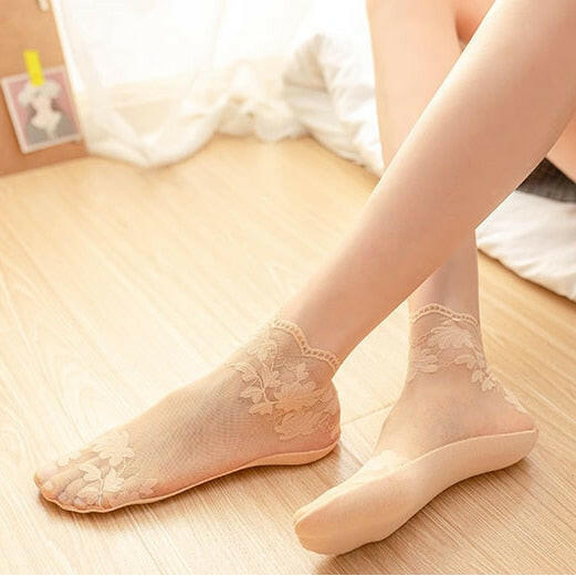 Lightweight Lace Socks 