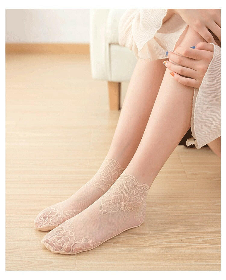 Lightweight Lace Socks 